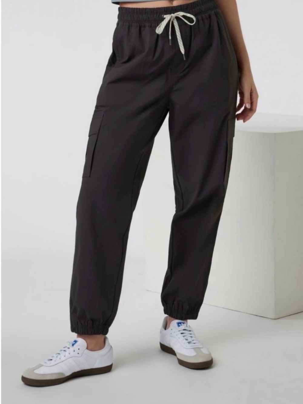 Vuori Birch Dark Java Brown Utility Cargo Jogger Pants Quick Dry VW4103 Sz S EUC